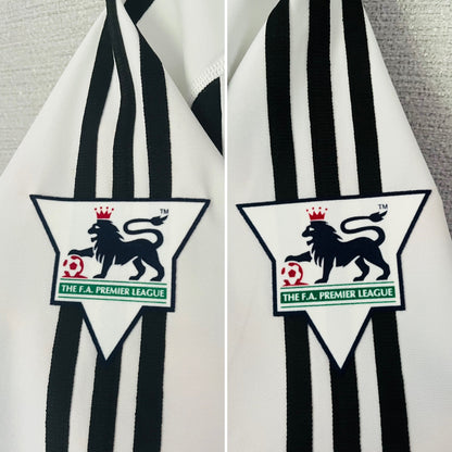 Newcastle United home football shirt 2003/05 Robert Large