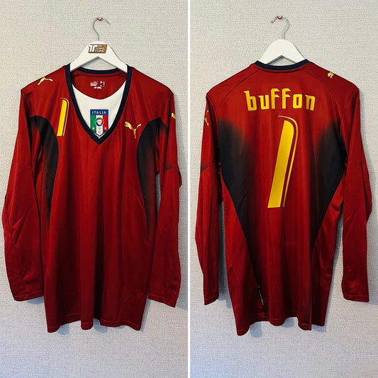 Italy goalkeeper football shirt 2006/07 Buffon Medium