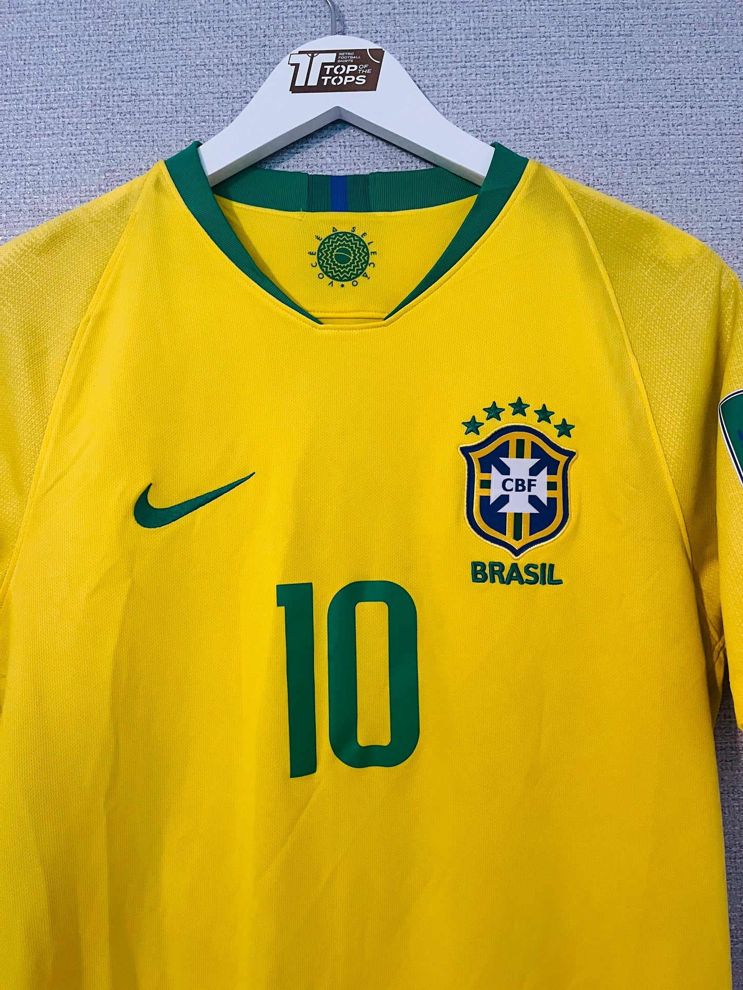 Brazil home football shirt            W/C 2018 Neymar Jr Medium