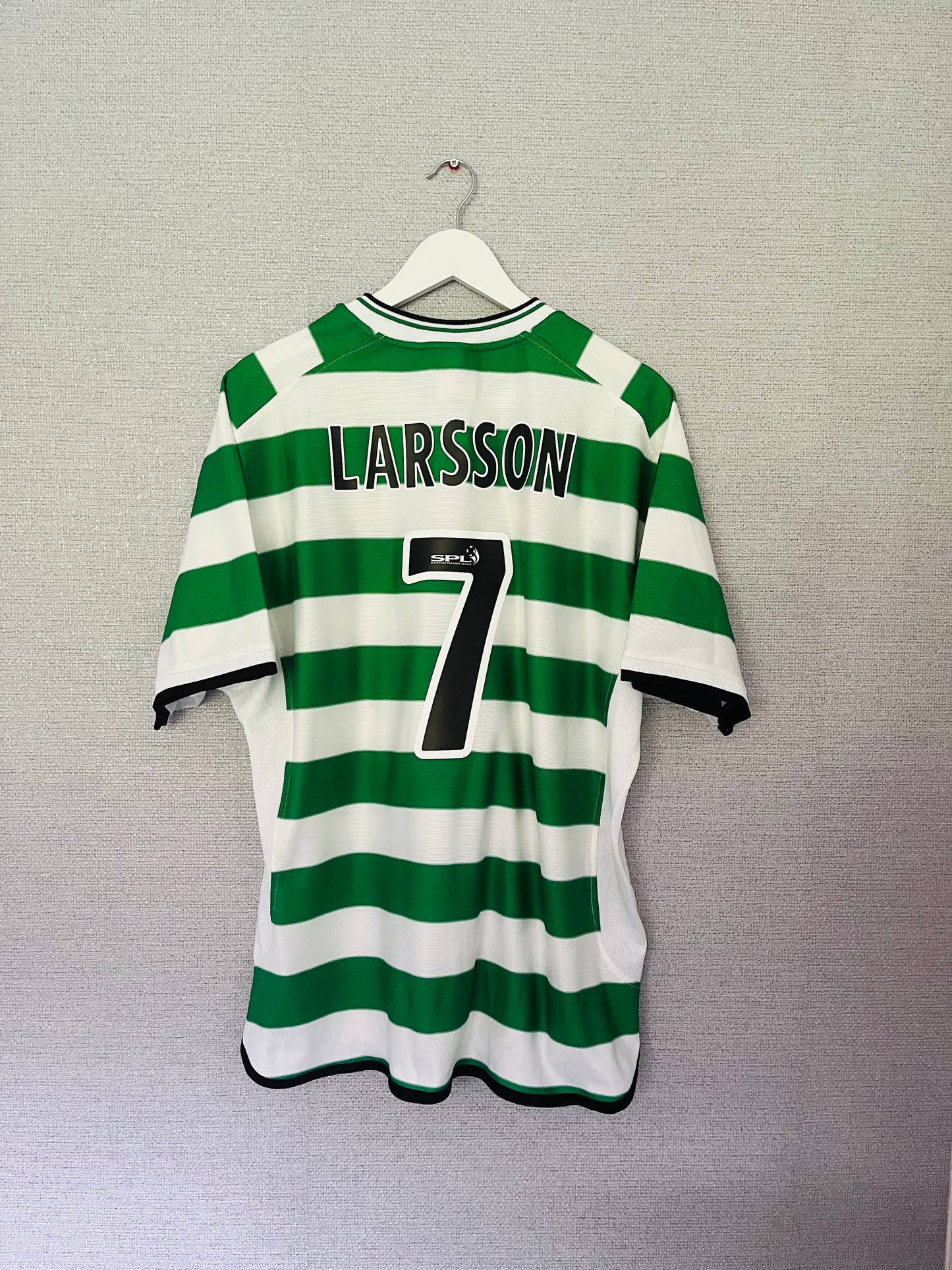 Glasgow Celtic home football shirt 2001/03 Larsson XL