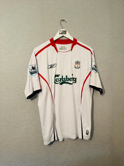 Liverpool away football shirt
2005/06 Gerrard Large