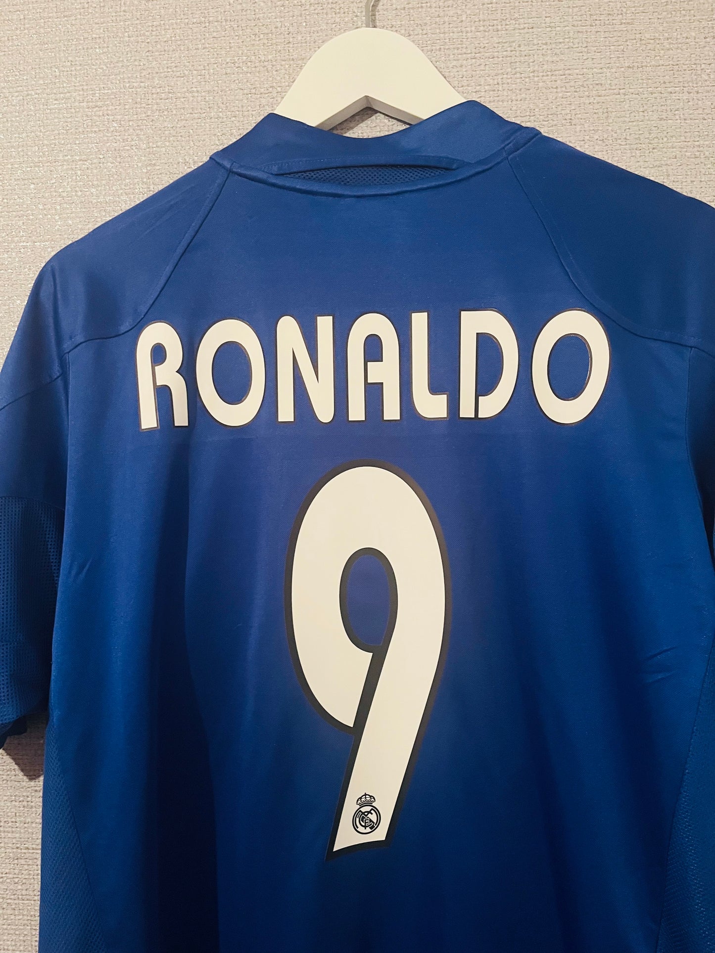 Real Madrid third football shirt 2004/05 R9 Large