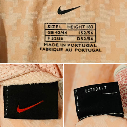 Juventus away football shirt
2003/04 Salas Large