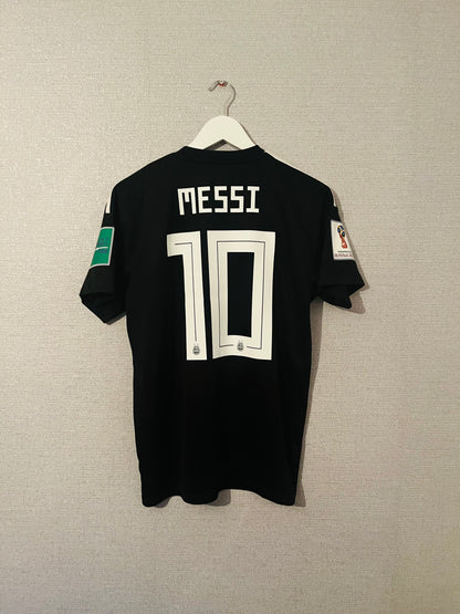 Argentina away football shirt     W/C 2018 Messi Medium