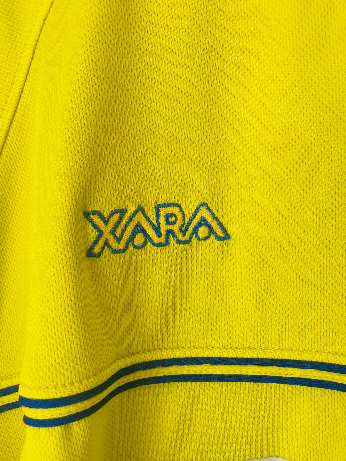 Tranmere Rovers away football shirt 2001/03 Large