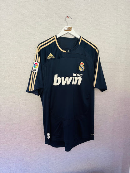 Real Madrid away football shirt
2007/08 Cannavaro Large