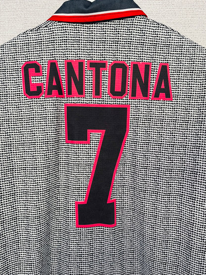 Manchester United away football shirt 1995/96 Cantona XL