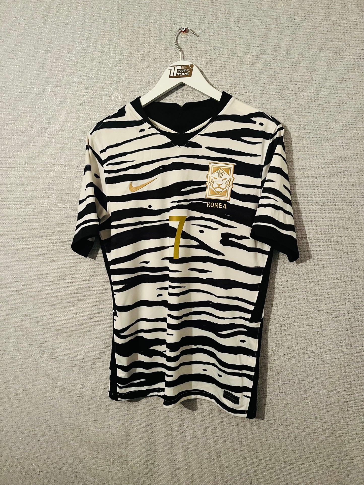 South Korea away football shirt 2020/21 Son Medium