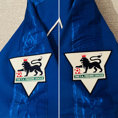 Chelsea home football shirt 1999/2001 Hasselbaink Medium