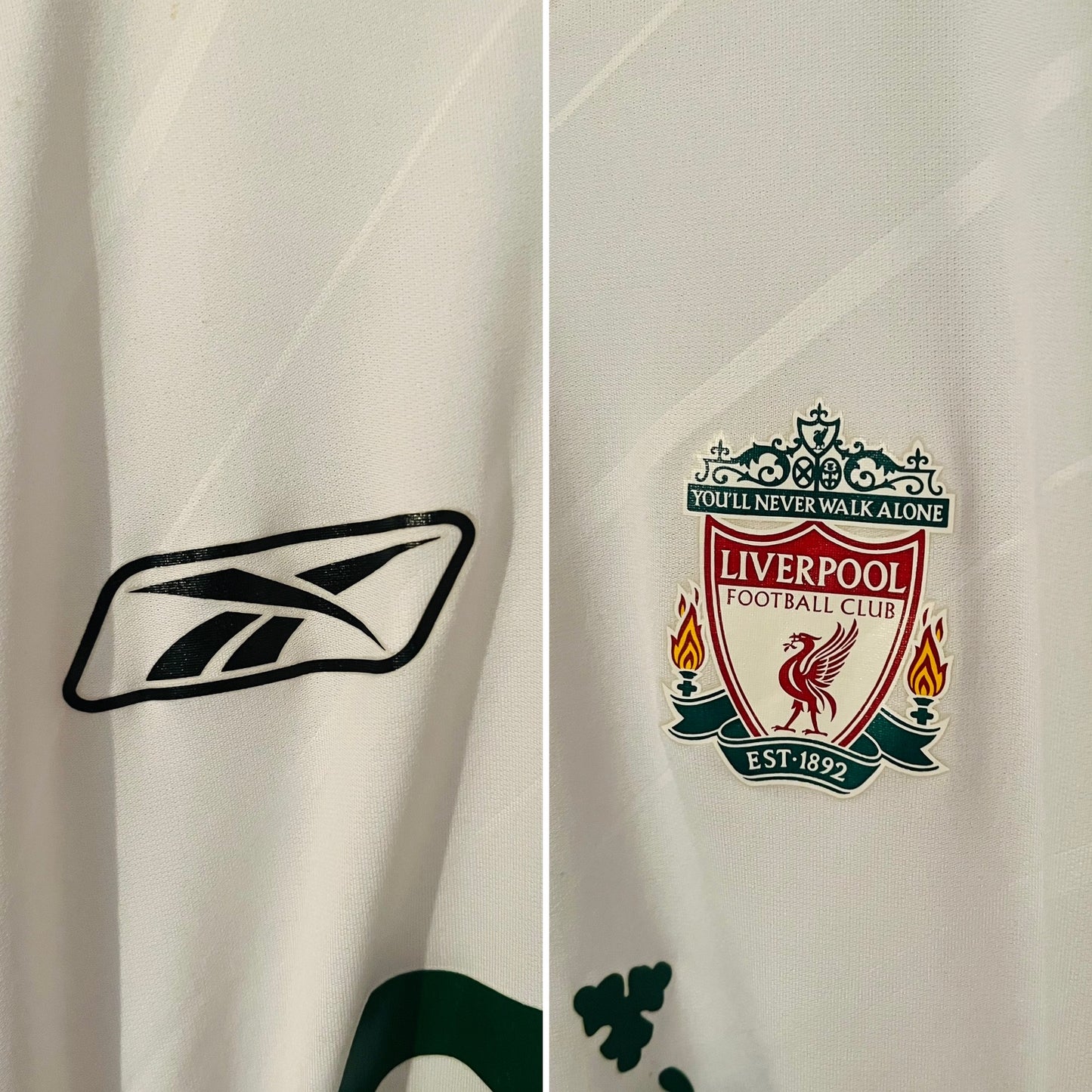 Liverpool away football shirt
2005/06 Gerrard Large