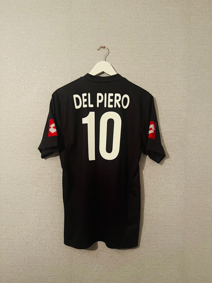 Juventus away football shirt 2001/02 Del Piero Medium