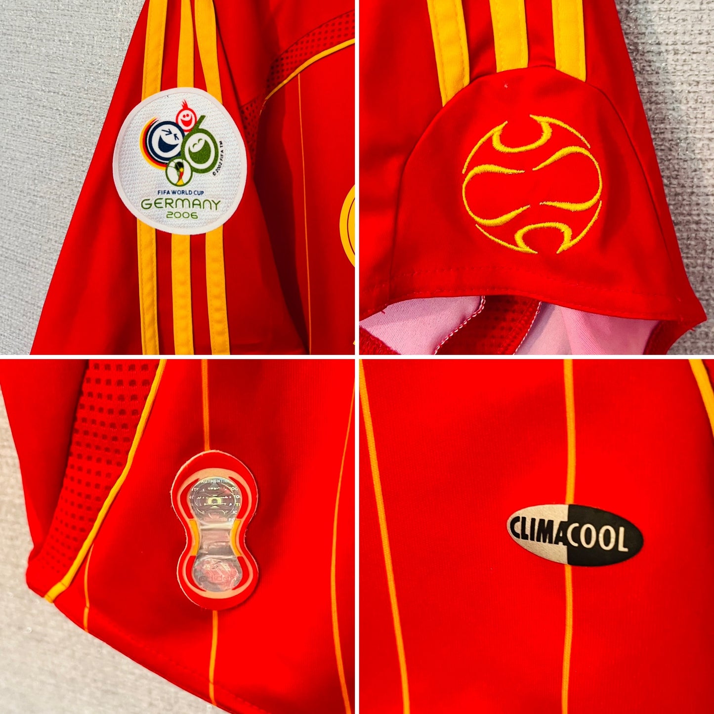 Spain home football shirt
W/C 2006 Torres XL