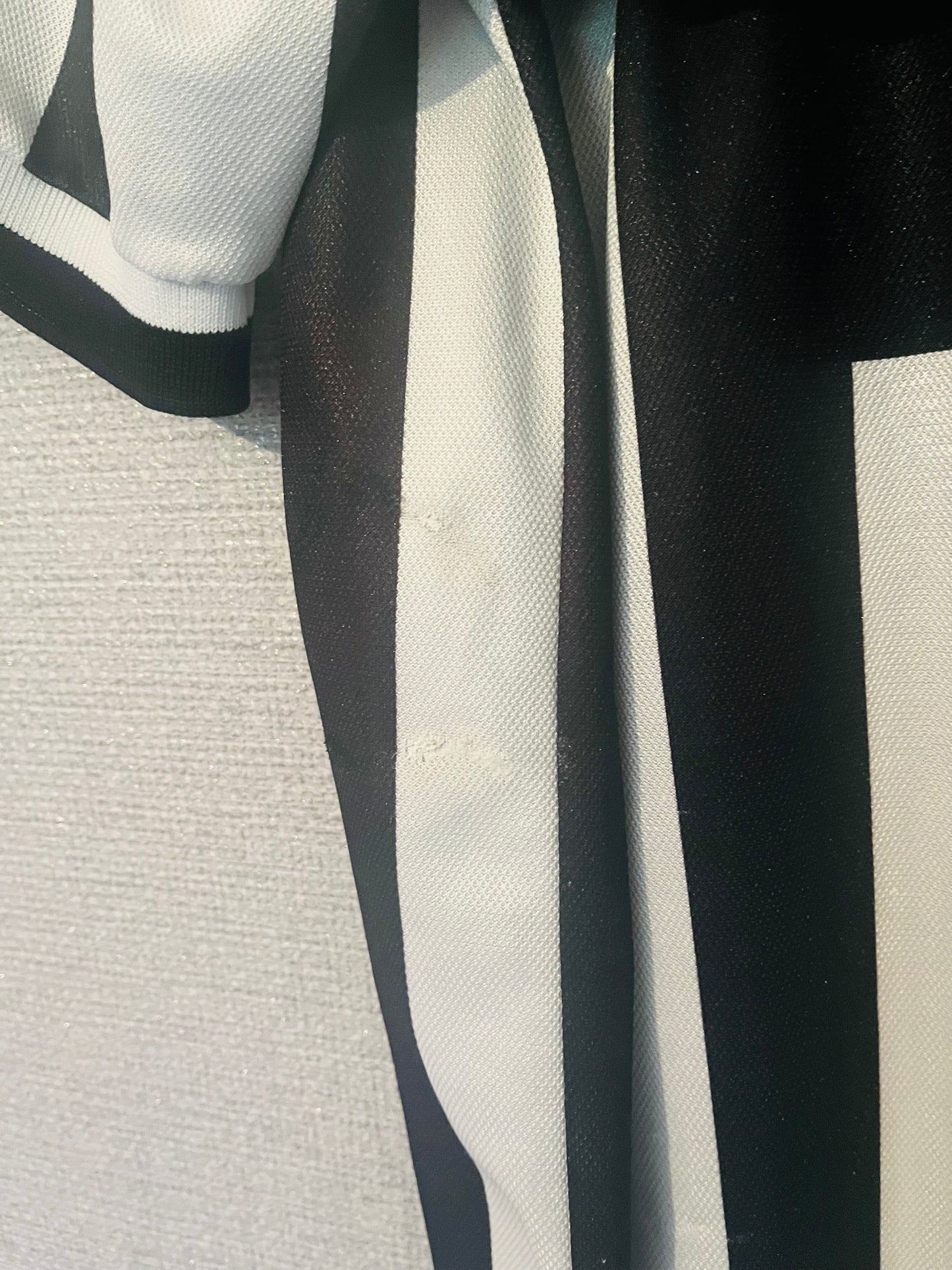 Juventus home football shirt
1994/95 XL