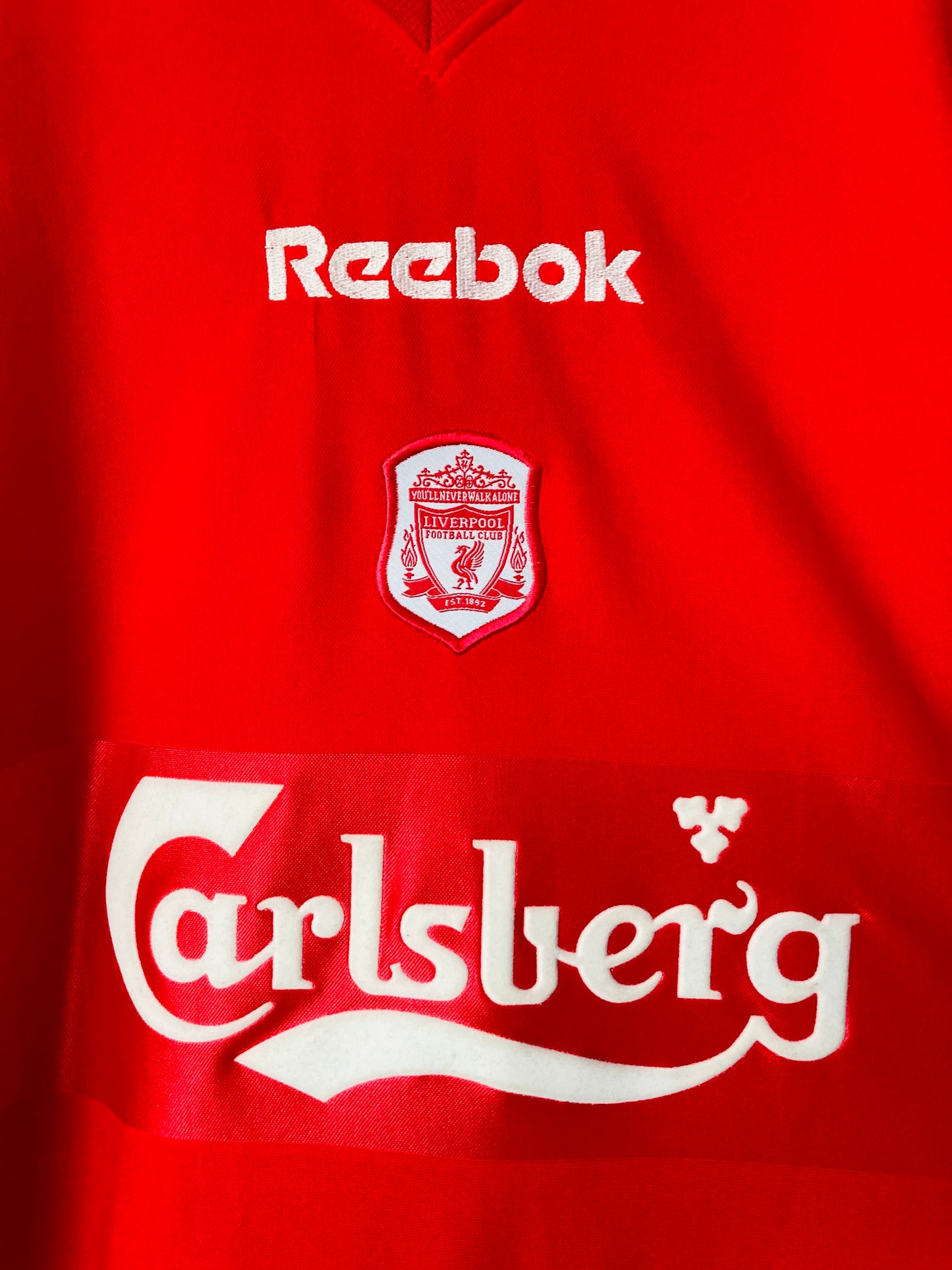 Liverpool home football shirt
2000/02 Fowler XXL