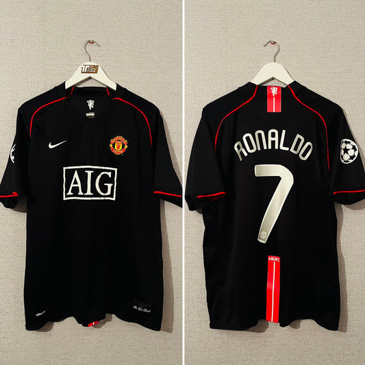 Manchester United away football shirt 2007/08 CR7 Large
