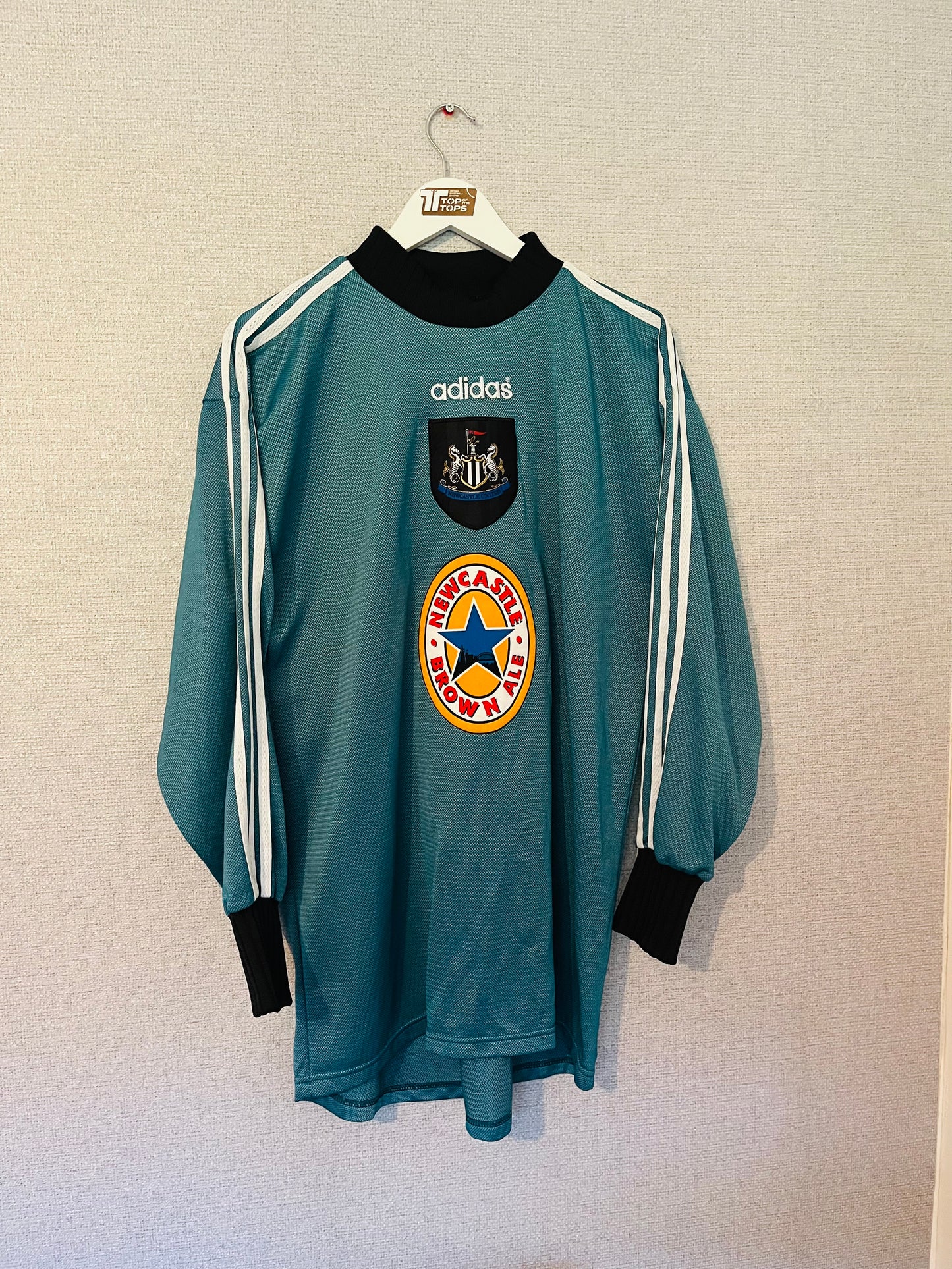 Newcastle United goalkeeper football shirt 1996/97 XL