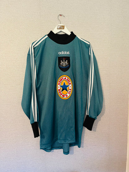 Newcastle United goalkeeper football shirt 1996/97 XL
