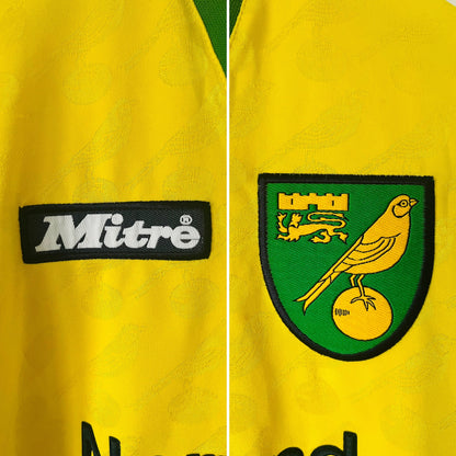 Norwich City home football shirt
1996/97 Large