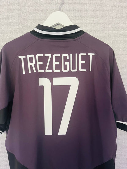 Juventus third football shirt 2003/04 Trezeguet XL