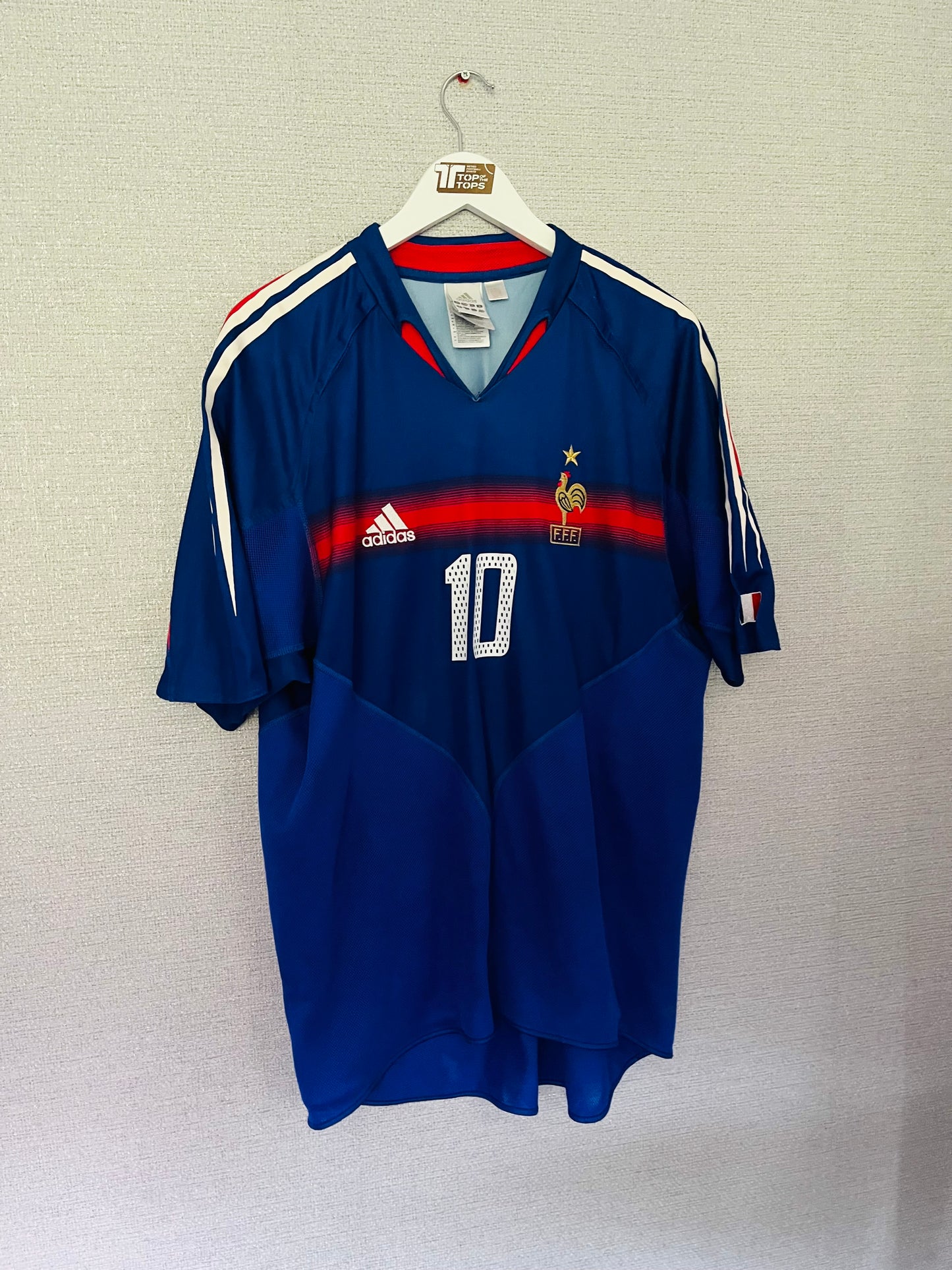 France home football shirt
Euro 2004 Zidane XL