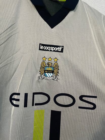 Manchester City away football shirt 2001/02 Goater Large