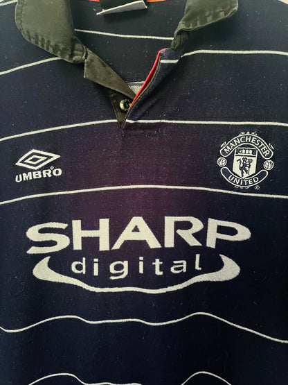 Manchester United away football shirt 1999/2000 Beckham Large