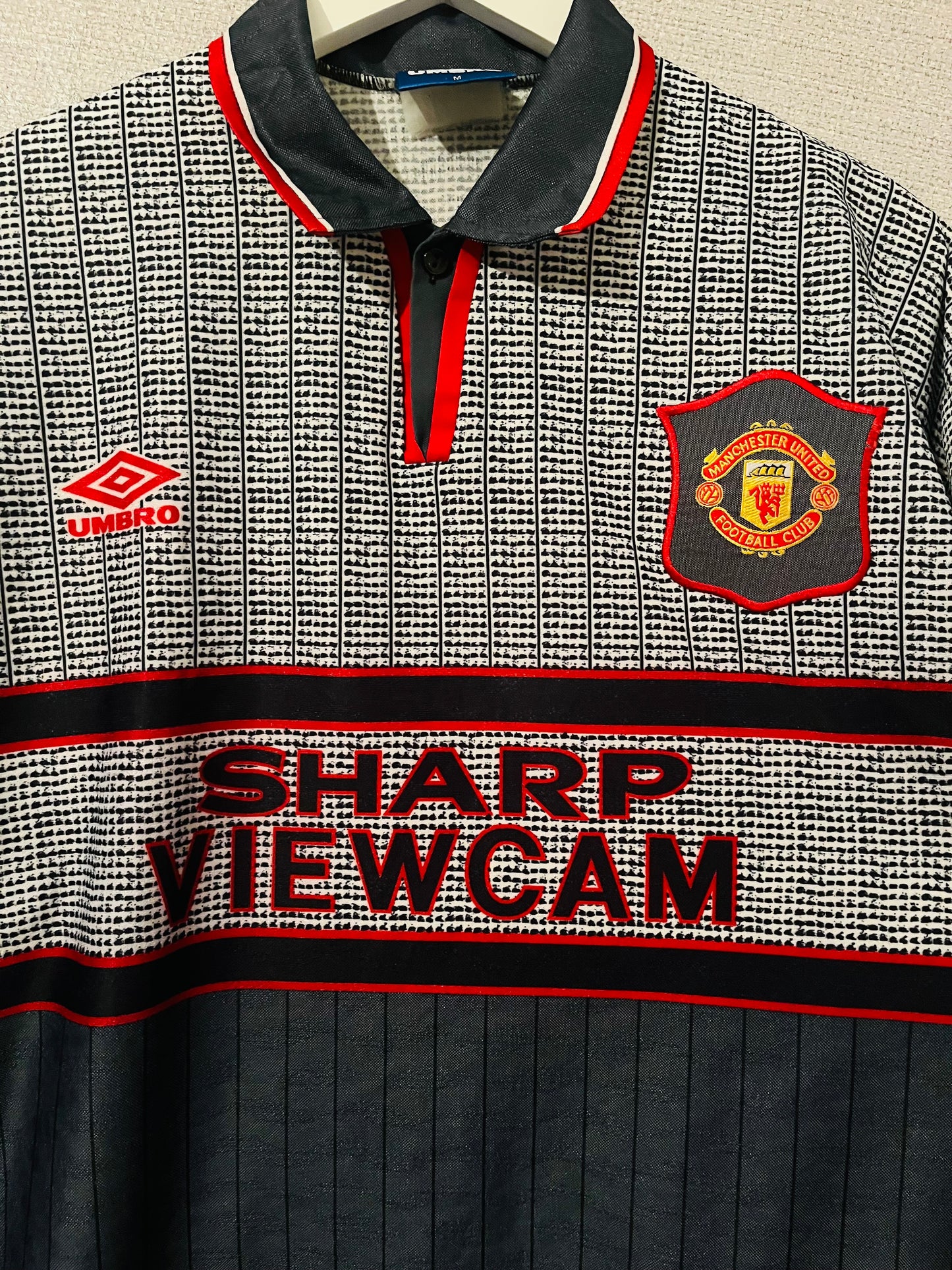 Manchester United away football shirt 1995/96 Beckham Medium