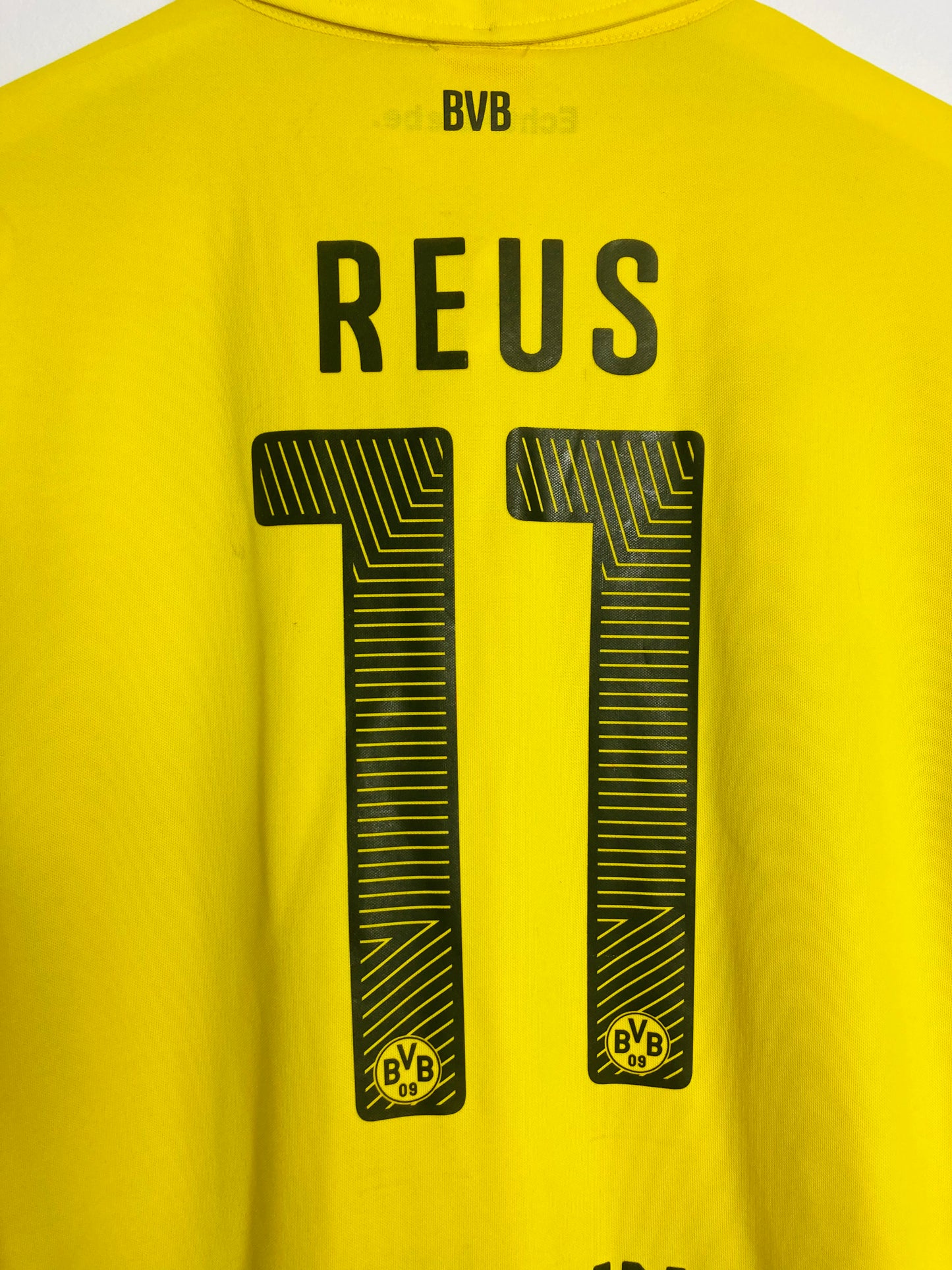 Borussia Dortmund home football shirt

2014/15 Reus medium