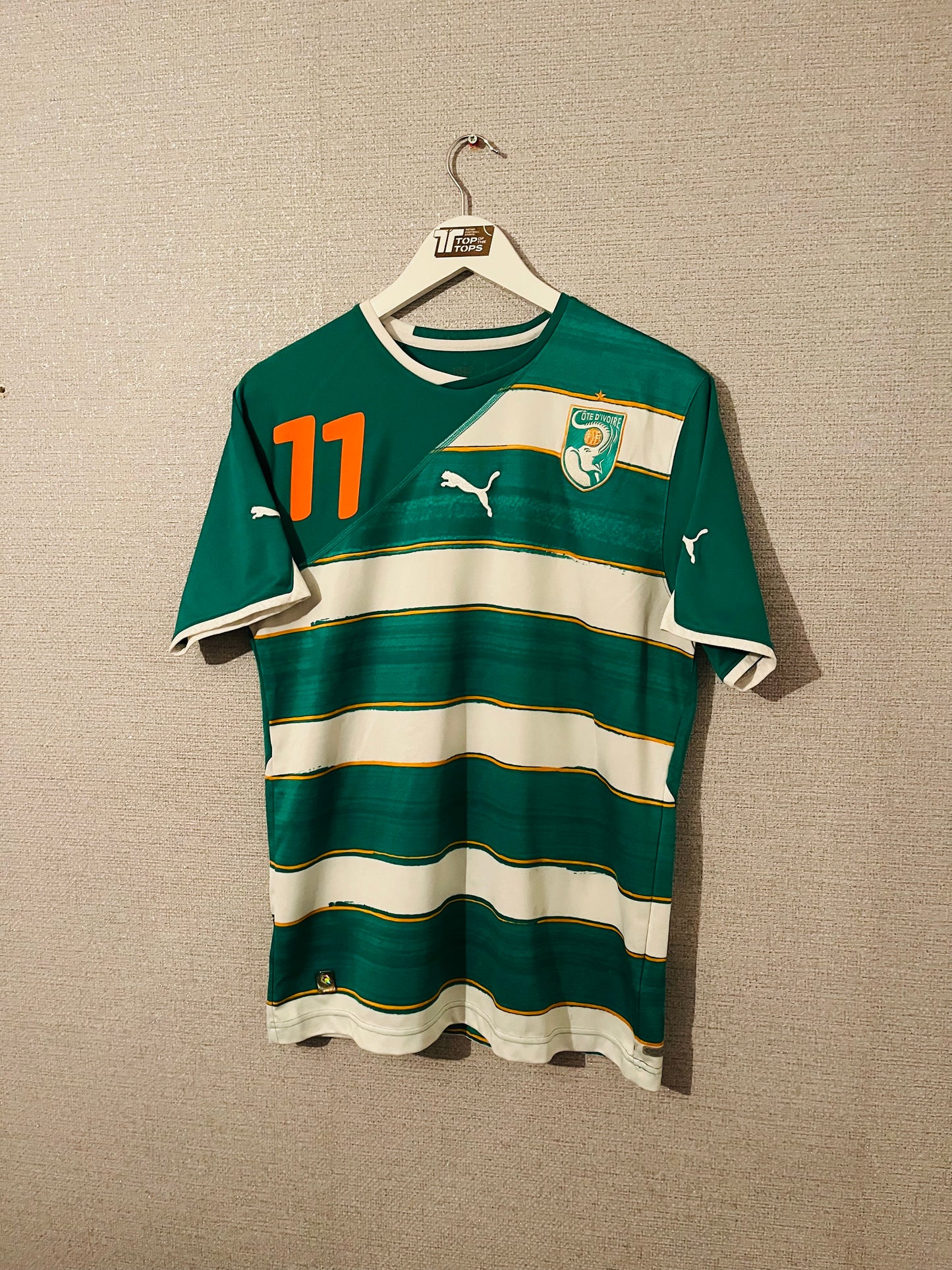 Ivory Coast away football shirt  W/C 2010 Drogba Medium