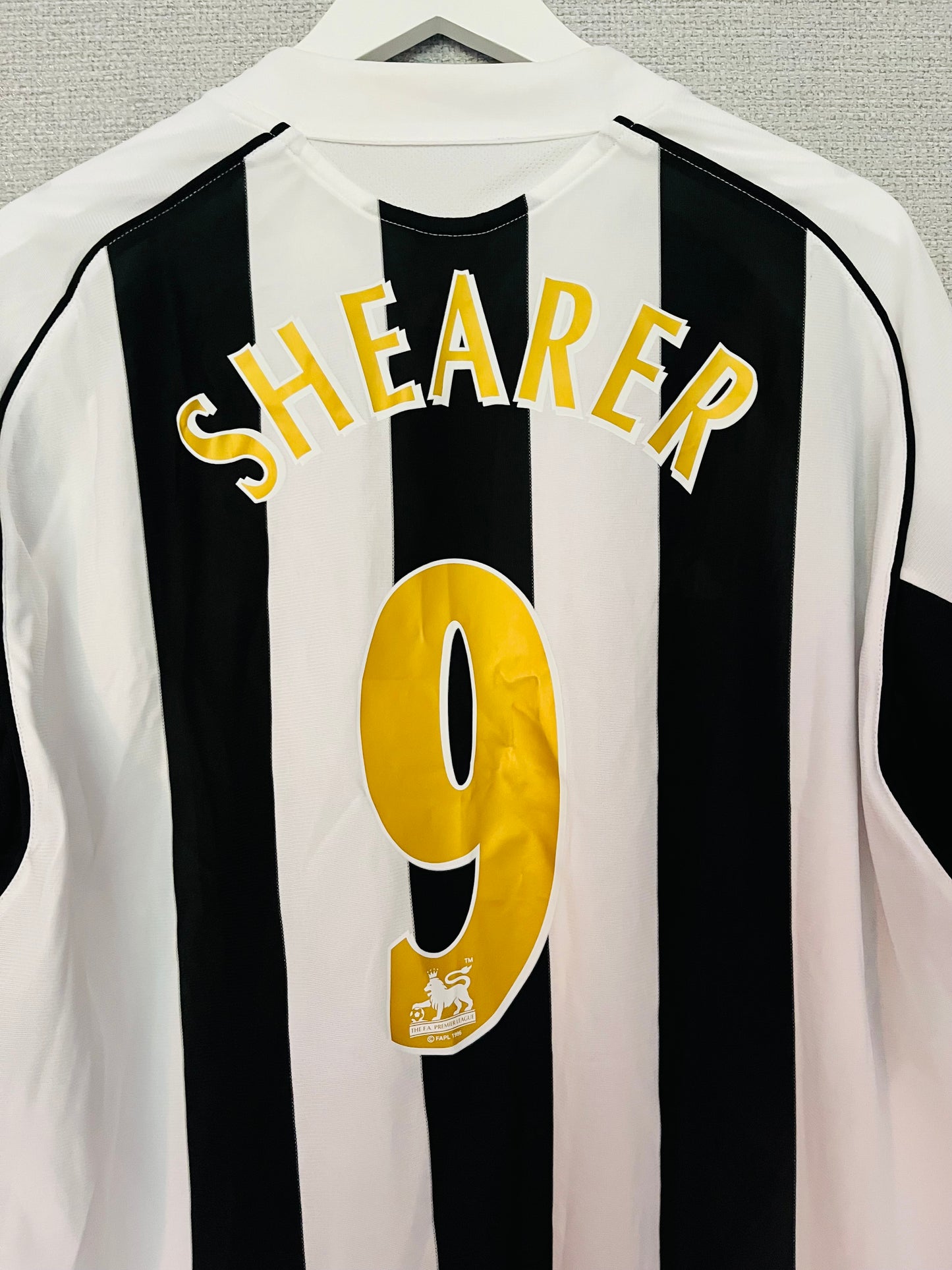 Newcastle United home football shirt 2005/07 Shearer XL BNWTs