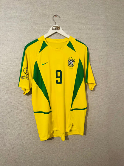 Brazil home football shirt            W/C 2002 R9 Medium