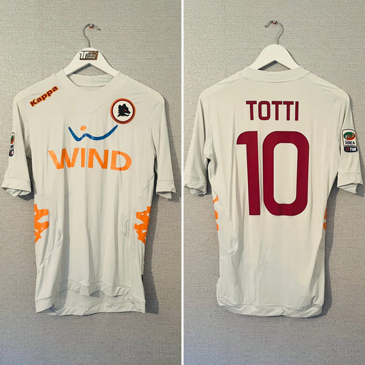 Roma away football shirt 2011/12 Totti Medium