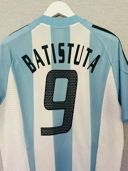 Argentina home football shirt     W/C 2002 Batistuta Large