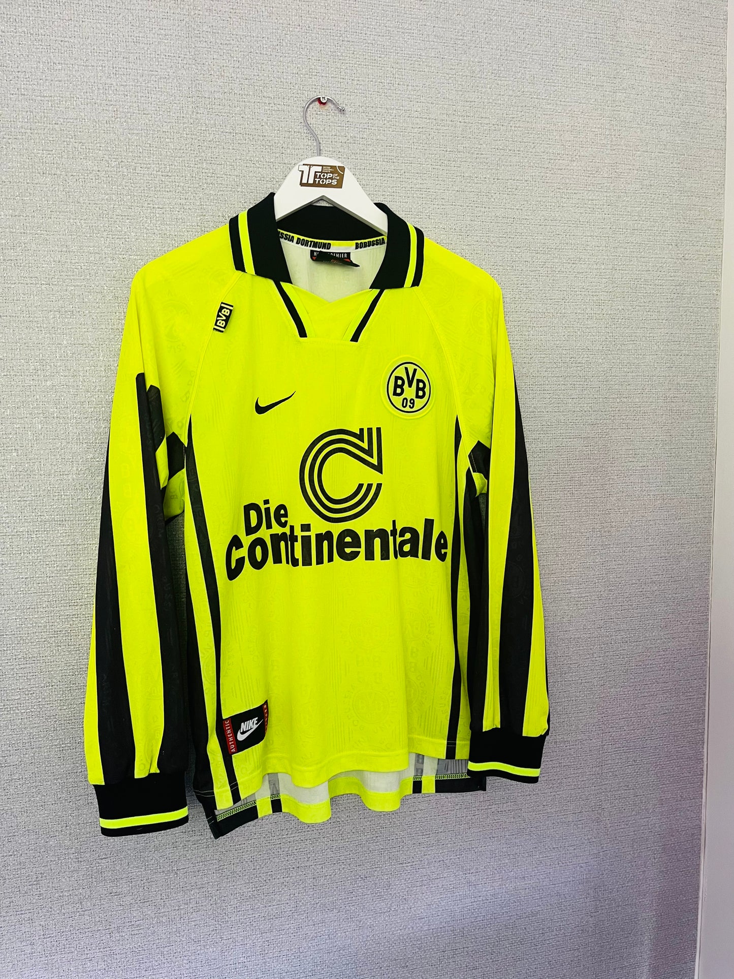 Borussia Dortmund home football shirt 1996/97 Medium