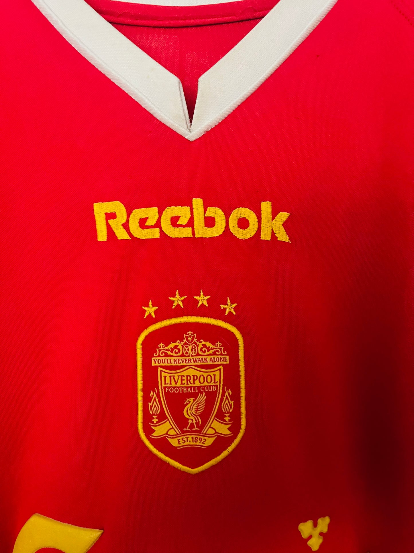 Liverpool home football shirt
2001/03 Owen Small