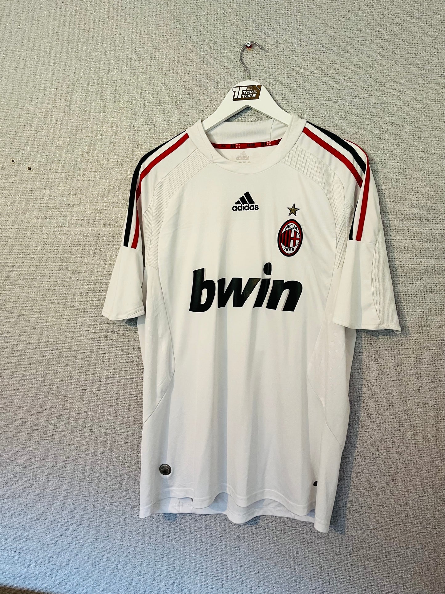 AC Milan away football shirt
2008/09 Shevchenko Large