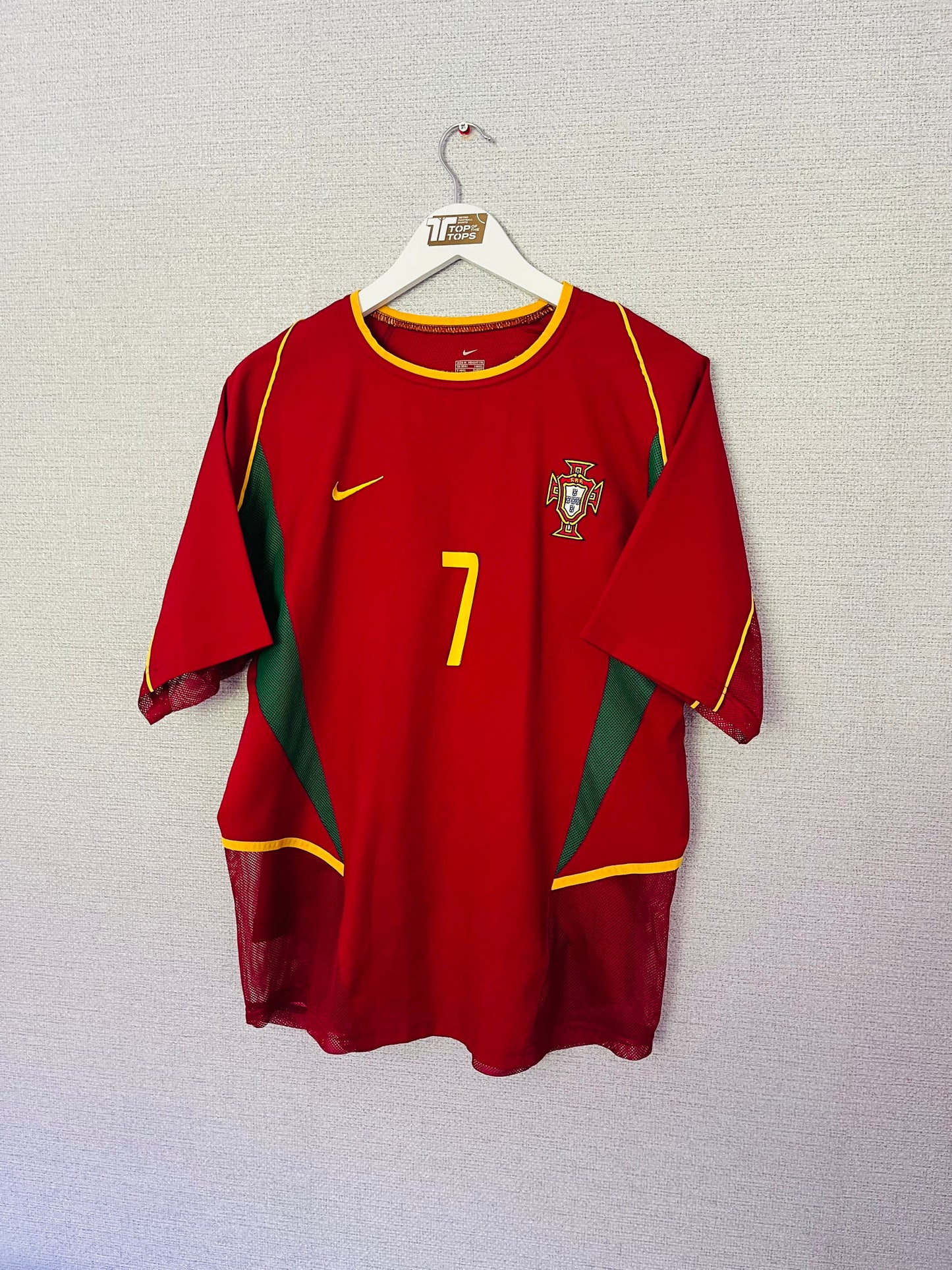 Portugal home football shirt 2002/04 Figo Medium