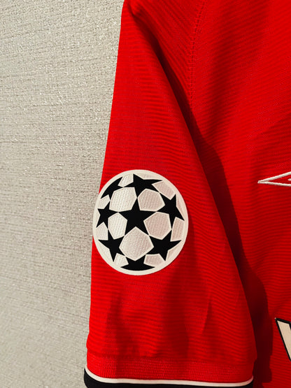 Manchester United home football shirt 2000/02 Beckham Small