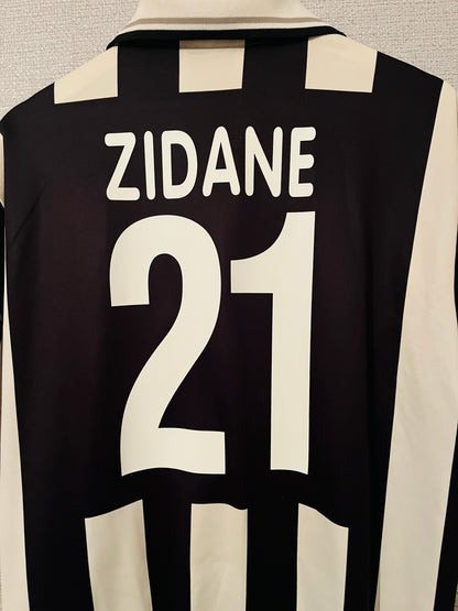 Juventus home football shirt 2000/01 Zidane Large