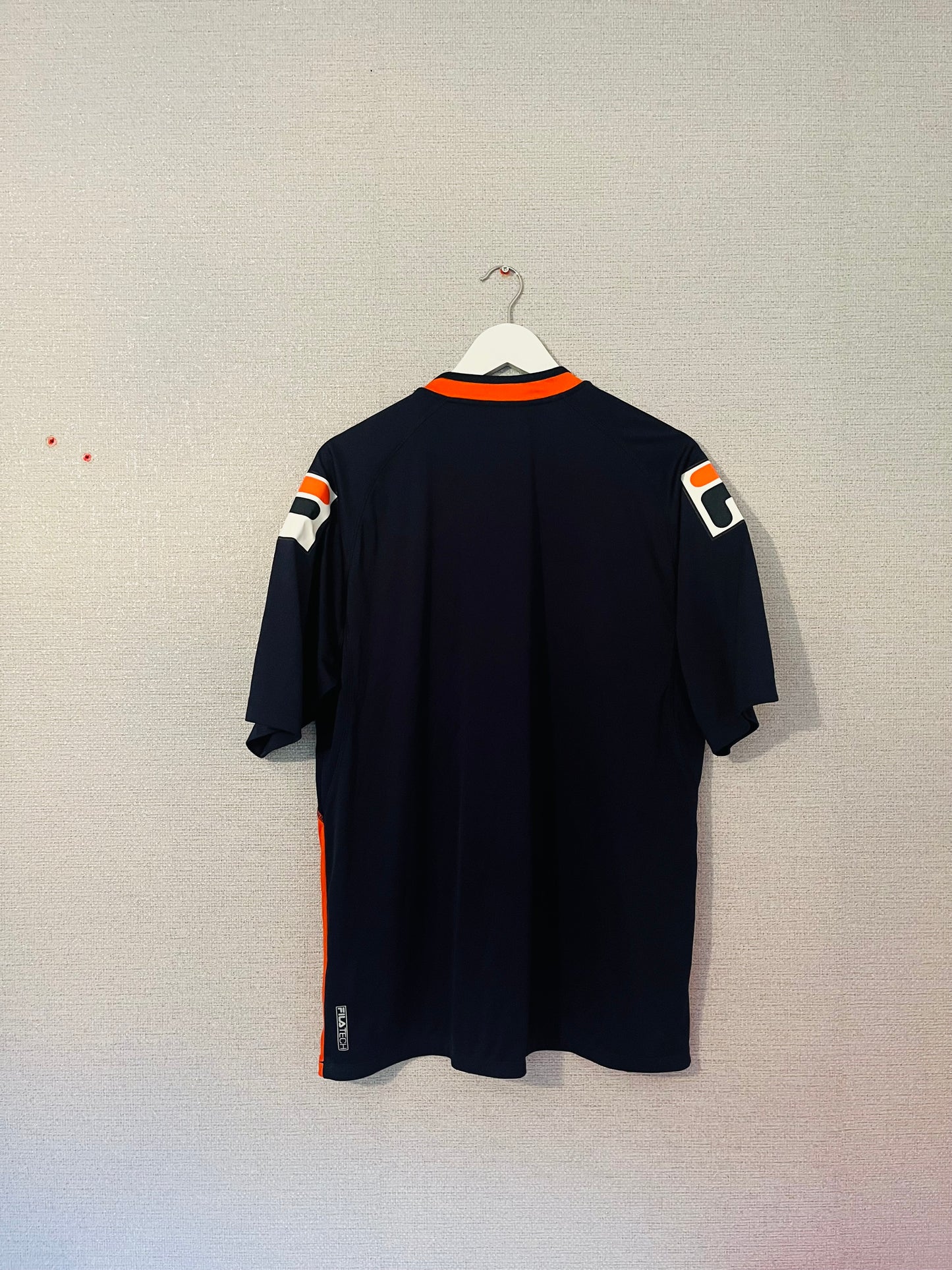 Luton Town away football shirt
2014/15 Large