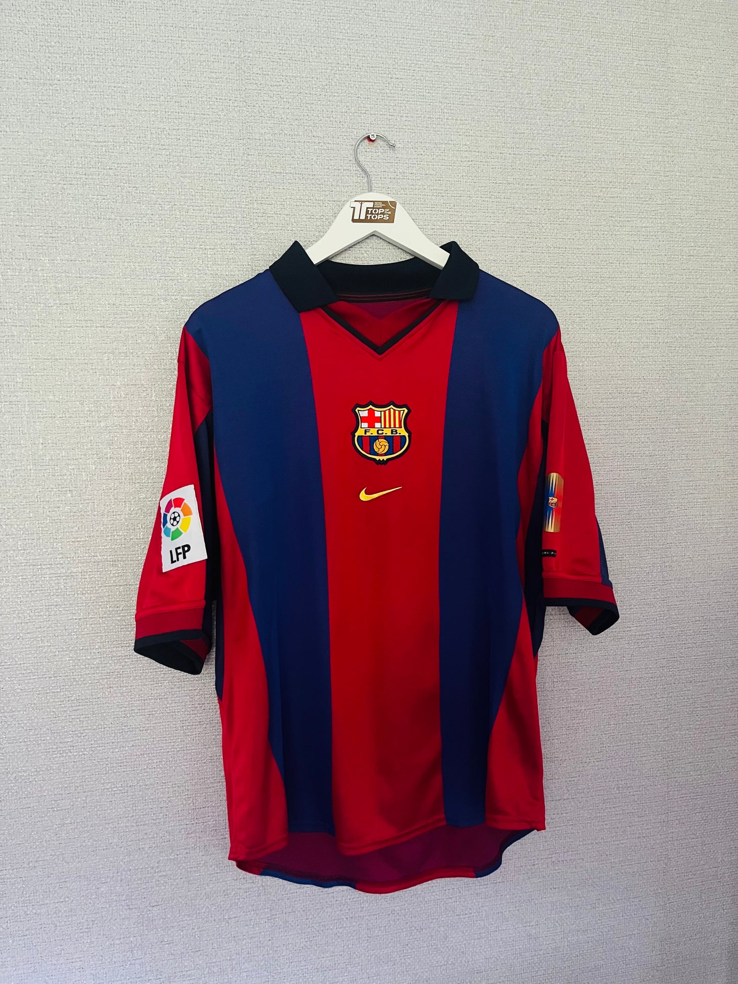Barcelona home football shirt 1999/2000 Rivaldo Large