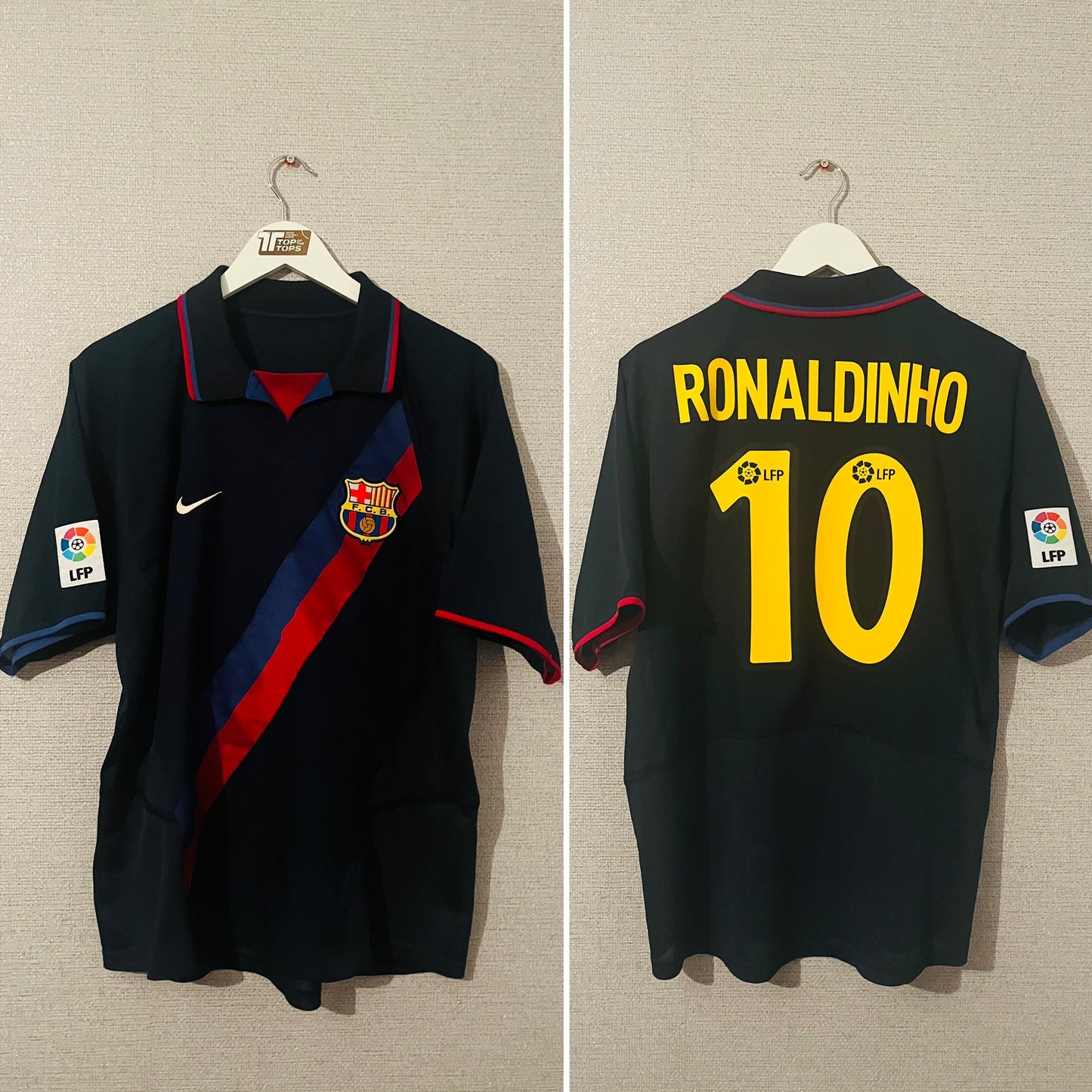 Barcelona away football shirt 2003/04 Ronaldinho Large