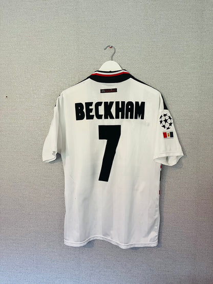 Manchester United away football shirt 1997/99 Beckham Medium