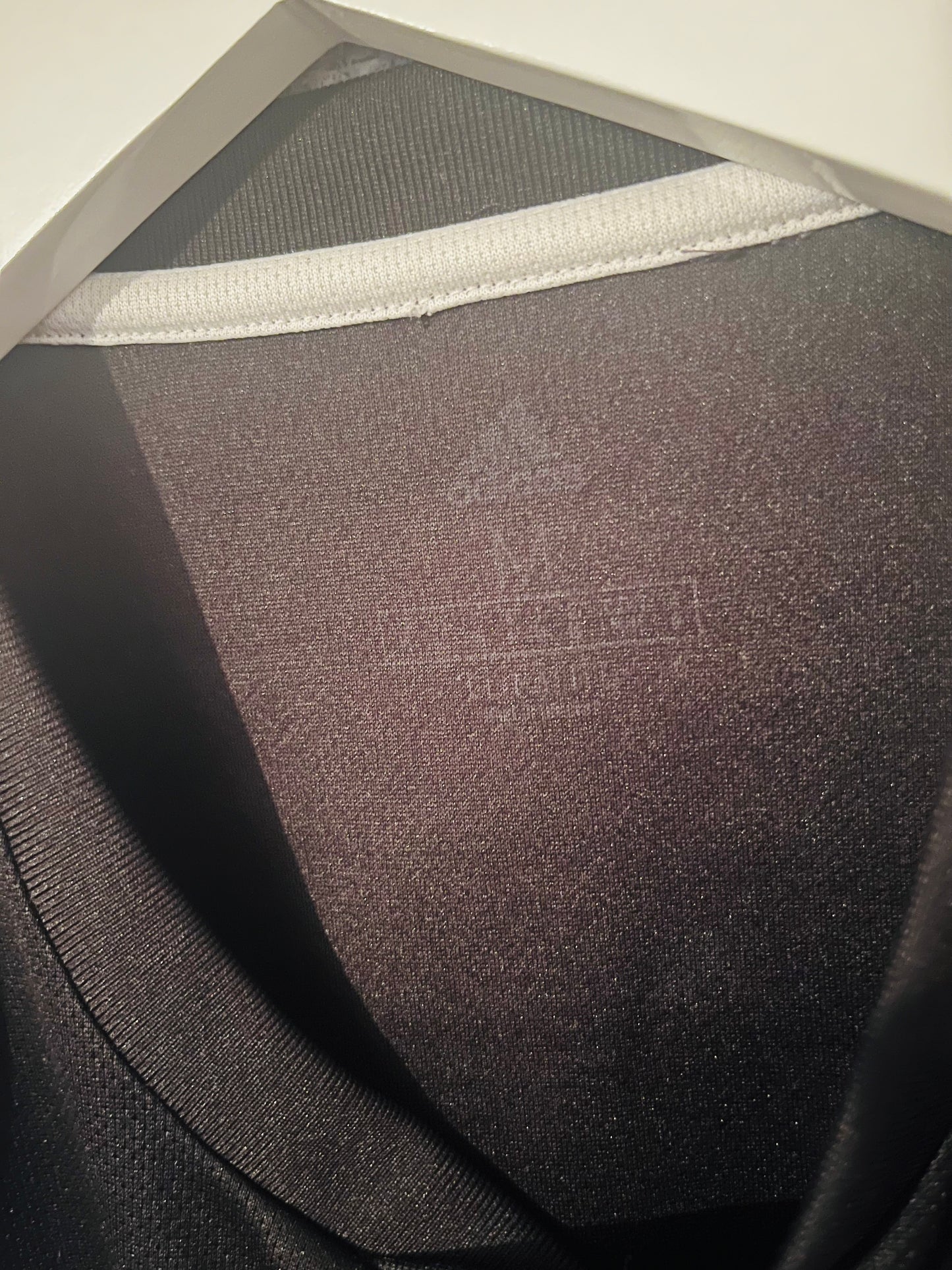 Argentina away football shirt     W/C 2018 Messi Medium