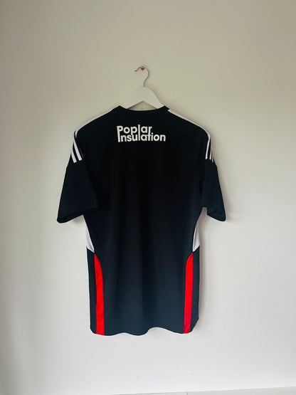 Bristol City away football shirt
2013/14 Medium