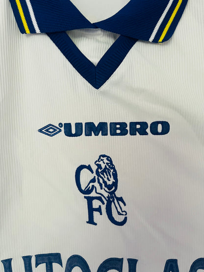 Chelsea away football shirt
1999/2000 Desailly Large