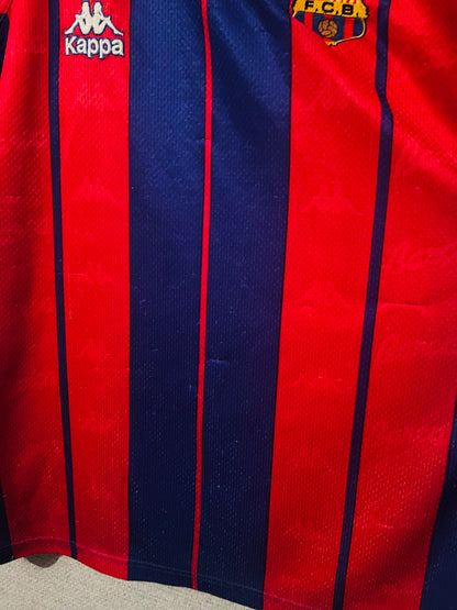 Barcelona home football shirt
1997/98 Rivaldo Medium