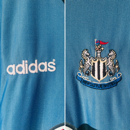 Newcastle United away football shirt 1996/97 Ginola Large