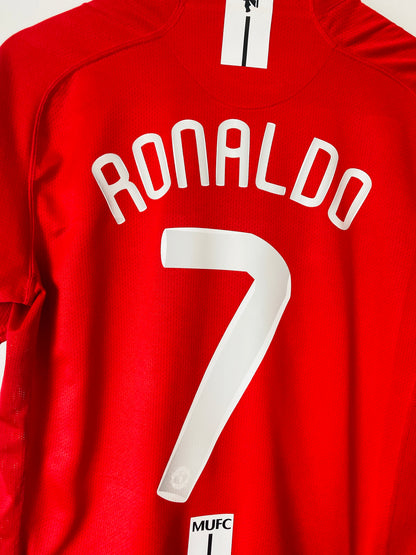 Manchester United home football shirt
2007/08 CR7 Medium
