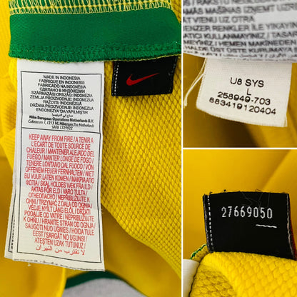 Brazil home football shirt
2008/10 Kaka Large